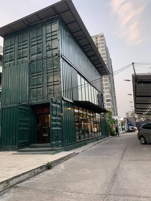 Fachada da propriedade