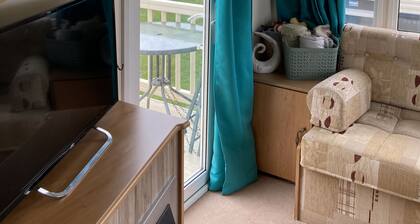 Pet Friendly Holiday Home on Golden Palm, Skegness
