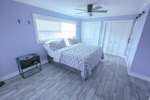 3 soverom, strykejern/-brett, wi-fi og sengetøy