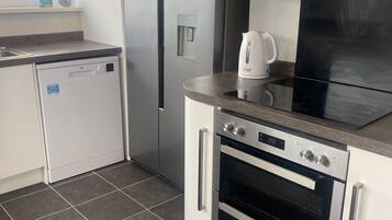 House | Private kitchen | Fridge, oven, stovetop, dishwasher