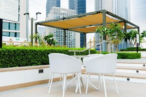 BBQ/picnic Area - First Class Burj Khalifa Views (Dubai)