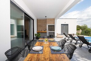 Outdoor dining - Exclusive Villa Dream mit Pool Nahe Labin (Labin)
