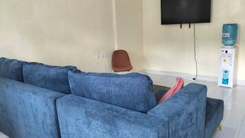 City Apartment | Living area