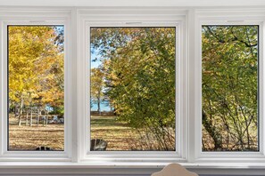 Interior - Lower Terrace in Three Pines Resort (Frankfort)