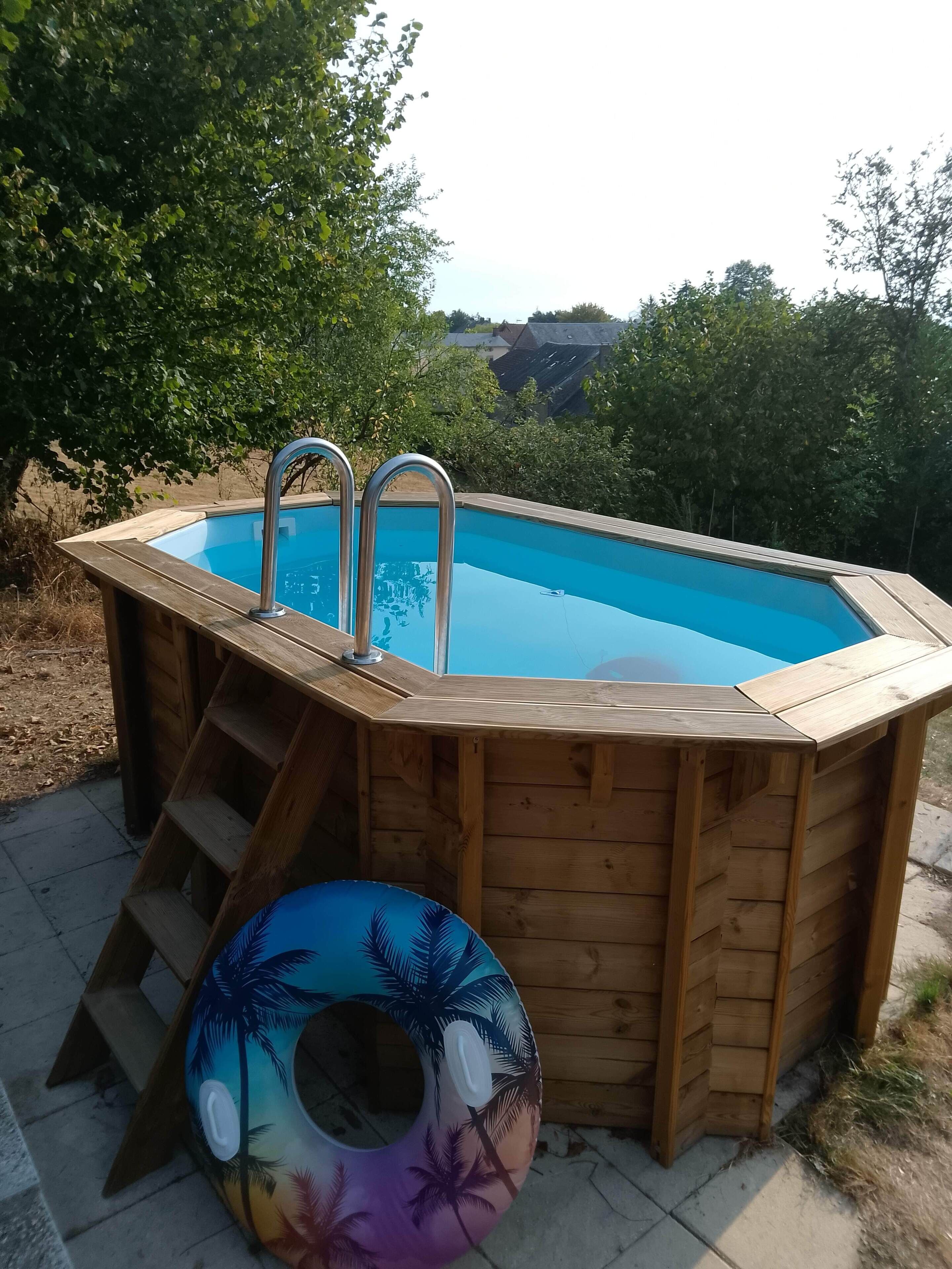 Seasonal outdoor pool