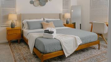 3 bedrooms, iron/ironing board, free WiFi, bed sheets