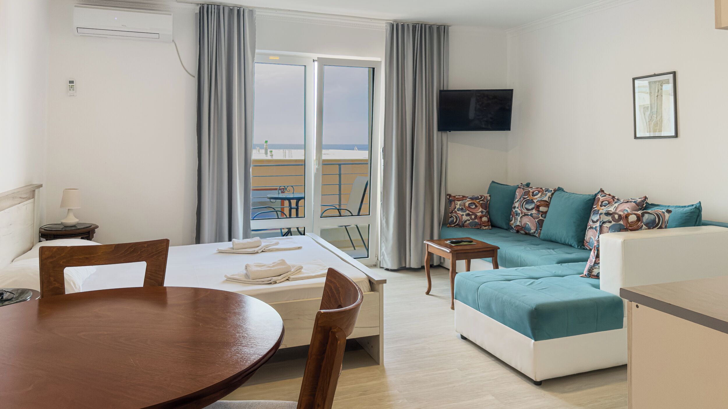 Memory-foam beds, individually decorated, individually furnished