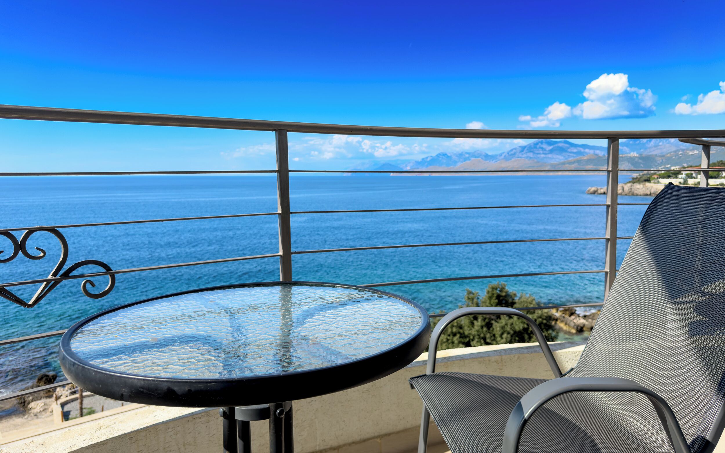 Premium Studio (AP11) | Balcony