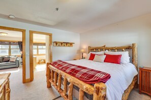 2 Schlafzimmer, Schreibtisch, Bügeleisen/Bügelbrett, WLAN