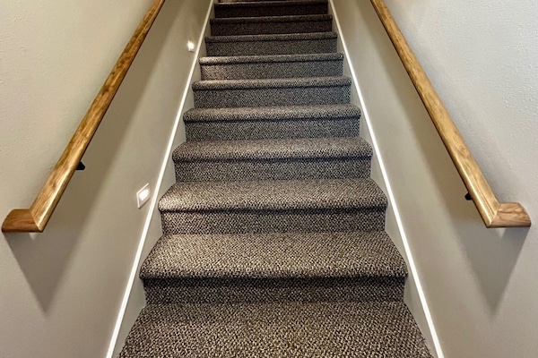Staircase from main entrance up to the apartment entrance