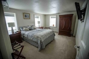 3 Schlafzimmer, Bügeleisen/Bügelbrett, Reisekinderbett, kostenloses WLAN