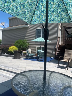 Outdoor dining - Beautiful Saratoga Springs home. Located near Saratoga Racetrack.  (Ballston Spa)