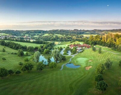 Direkter Thermenzugang & Golfresort Tiefgarage
