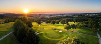 Direkter Thermenzugang & Golfresort Tiefgarage
