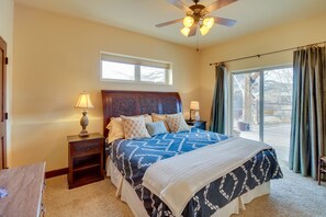 2 bedrooms, internet, bed sheets
