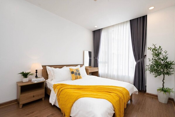 3 bedrooms, WiFi, bed sheets