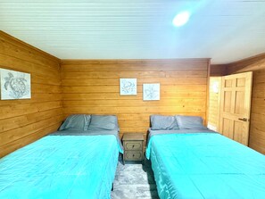 2 sovrum, resesäng, wi-fi och sängkläder