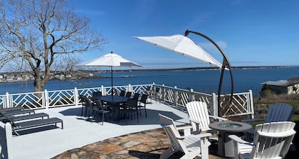 Oceanfront Estate with grand views of beach/ocean for weekly or seasonal rental