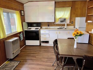 Réfrigérateur, plaque de cuisson