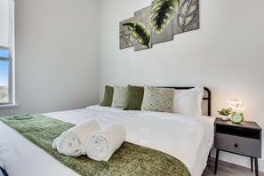 1 chambre, bureau, fer et planche à repasser, Wi-Fi