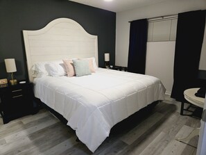 1 habitación, tabla de planchar con plancha, wifi y ropa de cama 