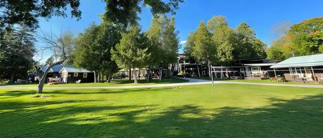 Enceinte de lâhĂ©bergement