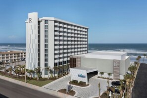 Exterior - Renaissance Daytona Beach Oceanfront Hotel (Daytona Beach)