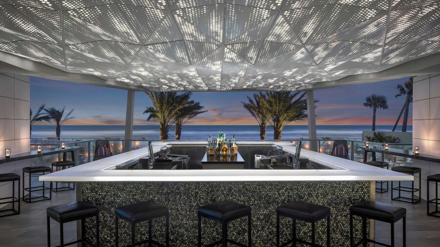 Renaissance Daytona Beach Oceanfront Hotel