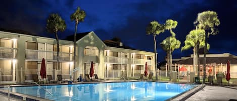 Outdoor pool