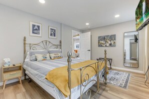 2 Schlafzimmer, Bügeleisen/Bügelbrett, Reisekinderbett, kostenloses WLAN