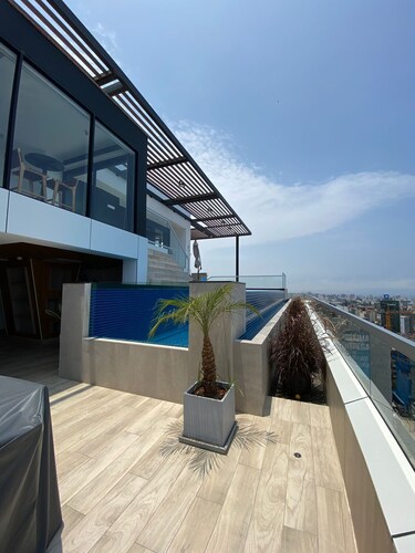 Apartmento con Gym, Piscina, Bbq, Bar Lounge en Lince