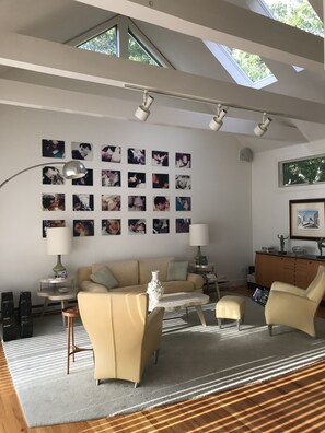 Interior - Amazing sunsets. Beautiful 3 bedroom home on 4 acres near Lamberts Cove Beach (West Tisbury)