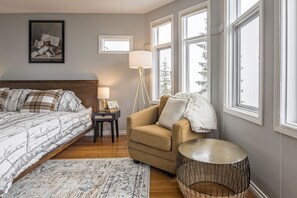 4 habitaciones, escritorio, wifi gratis y ropa de cama 