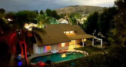 LA Paradise Villa, Luxurious, Big Heated Pool