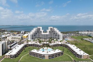 Exterior - Sunchase IV by South Padre Resort Rental (South Padre Island)