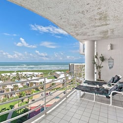Condo | Teres/patio
