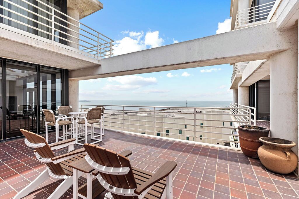 Sunchase IV #724 | Terrace/patio