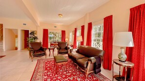 Televisión LED 32 pulgadas con canales de televisión digitales