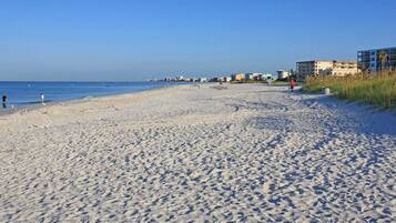 Villa, Multiple Bedrooms, Private Pool, Lake View | Beach