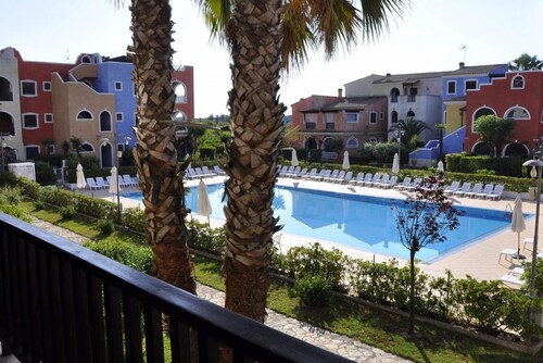 BORGO SAN BASILIO APPARTAMENTO PENELOPE-CON PISCINA E ANIMAZIONE DIURNA E SERALE