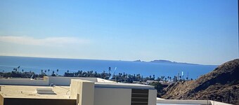 Comfortable safe gated community, located 12 min away from Valle de Guadalupe.