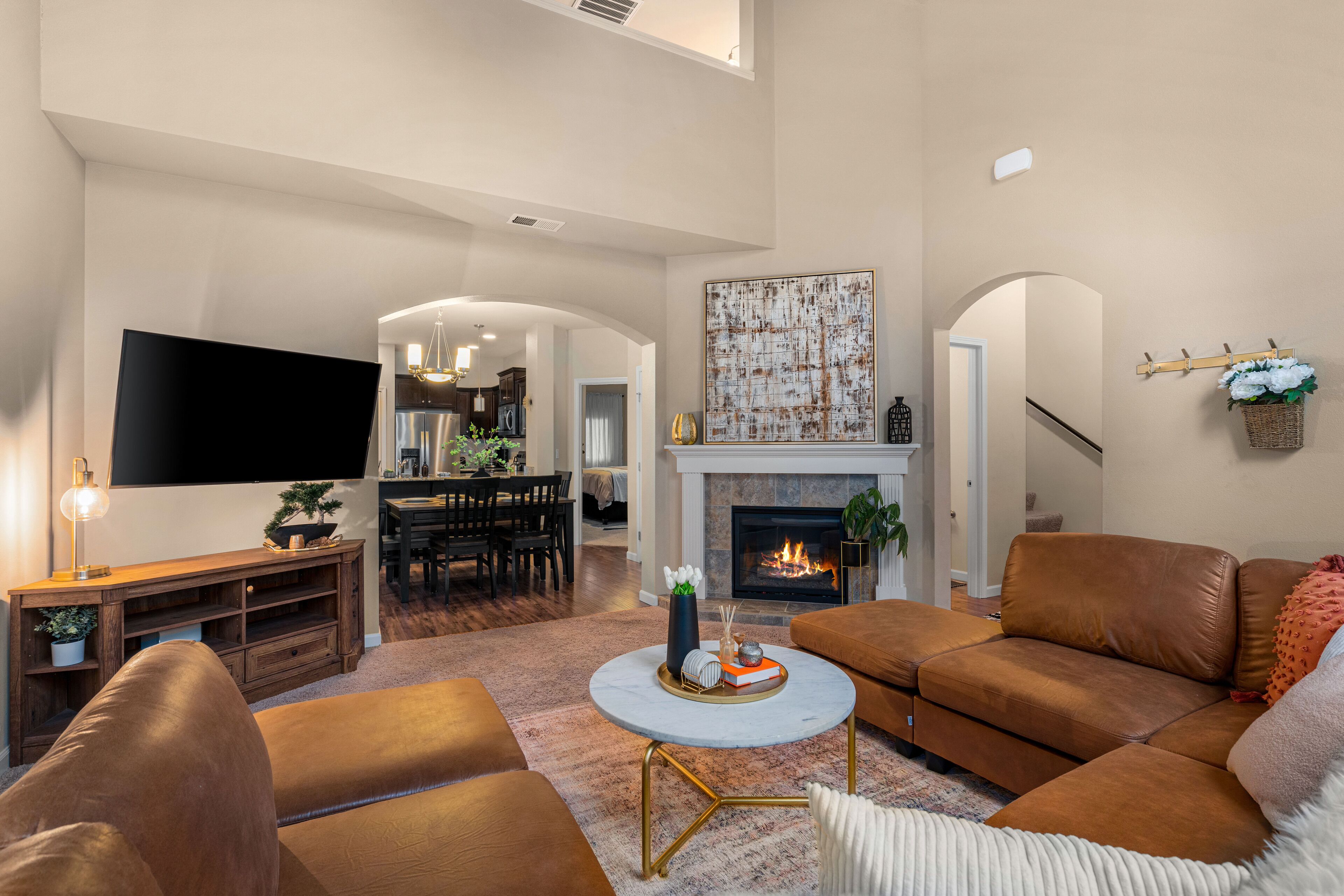 Spacious + Stylish Tumwater Townhome + Walking distance to food + parks