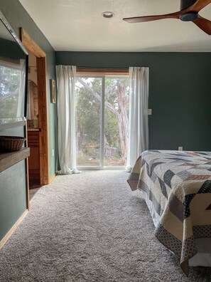 3 chambres, lit parapluie, Wi-Fi, draps fournis