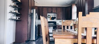 Cozy stay on a working farm in Cortez