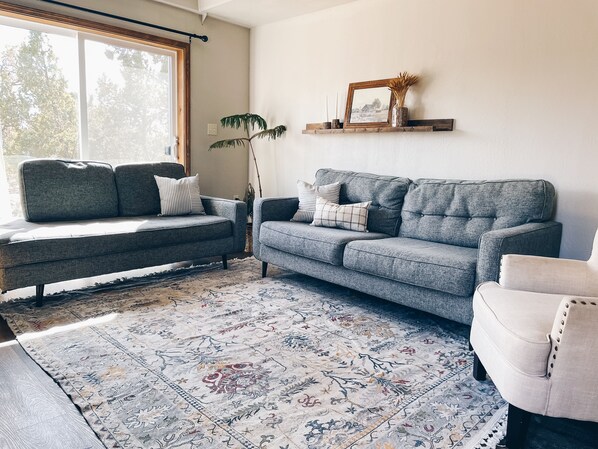 Smart TV, DVD player