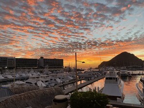 Marina - Waterfront condo on the marina (Cabo San Lucas)
