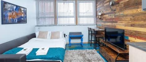 Desk, iron/ironing board, free WiFi, bed sheets