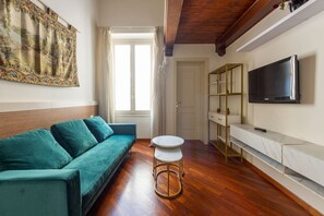 TV - Nina’s Dome Apartment (Firenze)