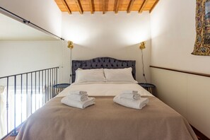 1 bedroom, desk, iron/ironing board, WiFi - Nina’s Dome Apartment (Firenze)