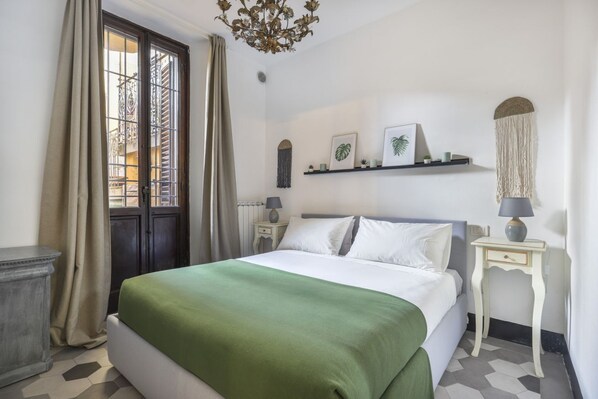 2 bedrooms, Internet, bed sheets